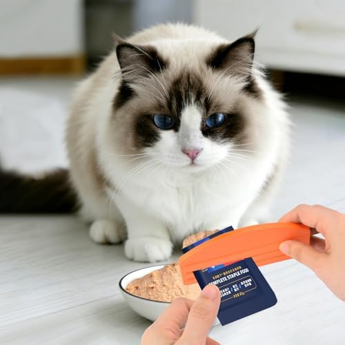 2PCS Cat Food Strip Squeezer Compact Cat Dog Treat Squeezer for Lickable Treats Wet Food Feeding Tool for Garden Yard and Outdoor