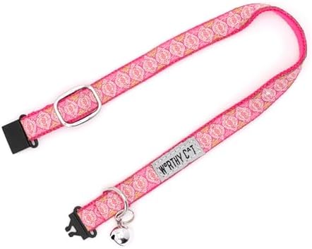 THE WORTHY DOG Graphic Pattern, Breakaway Cat Collar, with Bell, Pink