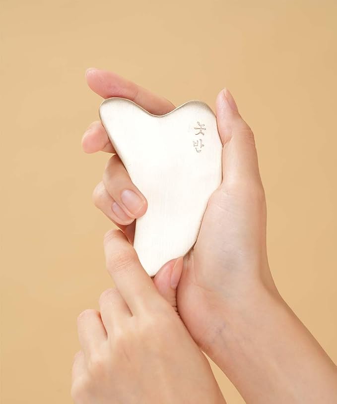 Heart Gua Sha Facial Tool, Bangjja Yugi Korean Bronze (78:22 Alloy), Self-Sanitizing Metal Massager for Jawline Sculpting, V-Line Lifting & Face Massage