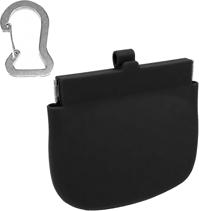 Silicone Dog Treat Pouch for Pet Training One-Hand Access One Cup Silicone Treat Bag with Pull Tab and Auto Closing Lid Treat Pouches for Leash(Color: Black)
