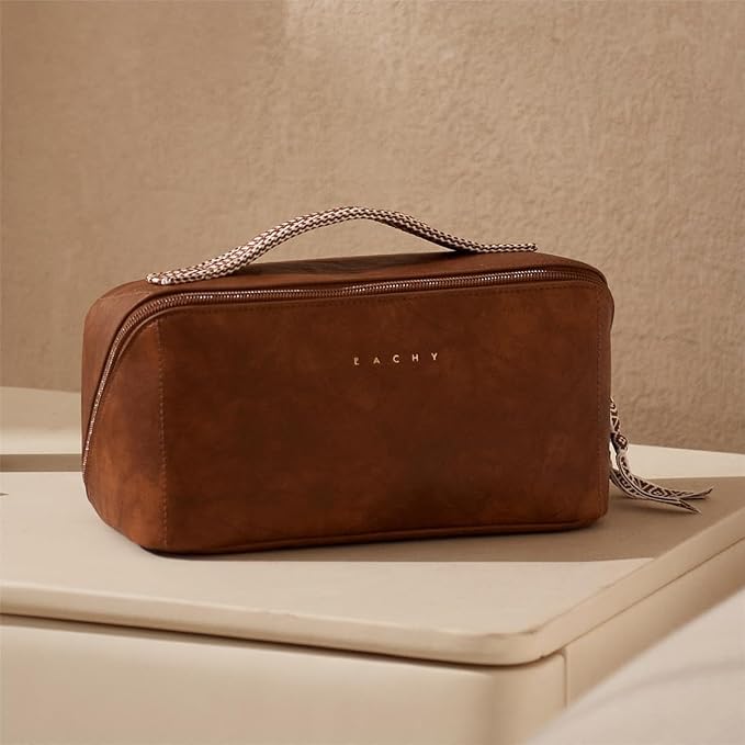 EACHY Travel Makeup Bag, Large Capacity Cosmetic Bag for Women, Waterproof PU Leather, Flat Open Portable Toiletry Bag for Skincare, Brushes & Travel Essentials