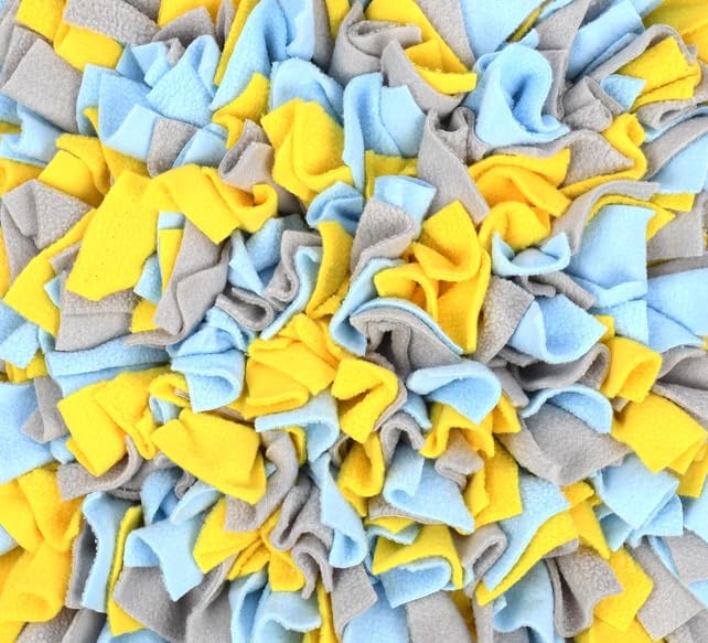 Vedem Small Animal Snuffle Mat Fleece Foraging Mats Interactive Feeding Toy Rabbit Guinea Pig Rat Hamster Anti Slip Treat Dispenser (Blue/Grey/Yellow)