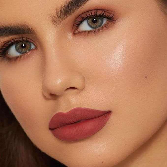 Boobeen Velvety Creamy Matte Lip Liner - Full Coverage High Pigment Waterproof Long Lasting Lipstick for Women, Matte Lip Color with Smooth Finish
