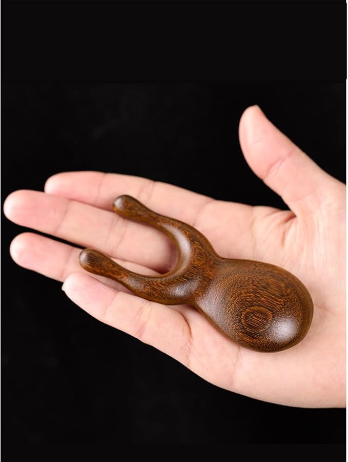 OULIGET Natural Wooden Nose Guasha Massage Tools Anti-Static, Eyes Facial Wood Gua Sha Tool,face Manual Massager Tool, Multifunctional Handheld Meridians Acupoint Massage Tool,1 Pieces.