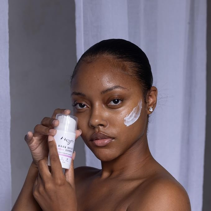 Moona Jolie Dark Spot Eraser Skin Nourishing Lotion - Hydrating Lotion for Face & Body - Improves Appearance of Acne Scars, Stretch Marks & Uneven Skin Tone with Vitamin C (250ML)