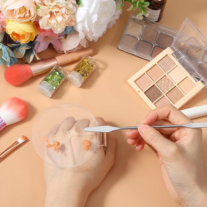 2 Pcs Handheld Acrylic Makeup Palette with 1 Spatula for Foundation, Circular 4 Grid Foundation Mixing Palettes, Clear Handheld Makeup Mixing Palette Nail Art Manicure Tray for Foundations Blending