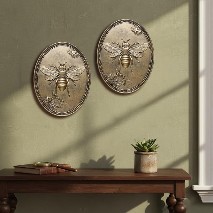 Newinhome Vintage Bee Wall Sculpture, Antique Wall Decor, Hanging Decoration with Embossed Bee Design, Vintage Decoration for Living Room, Bedroom and Hallway, Housewarming Gift