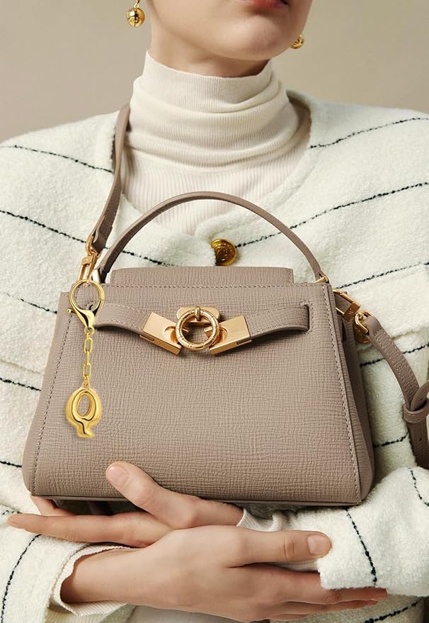 WOWORAMA Initial Letter Keychain for Women Chunky Gold Bubble Letter Bag Charm Purse Charm Personalized Keyrings Accessories