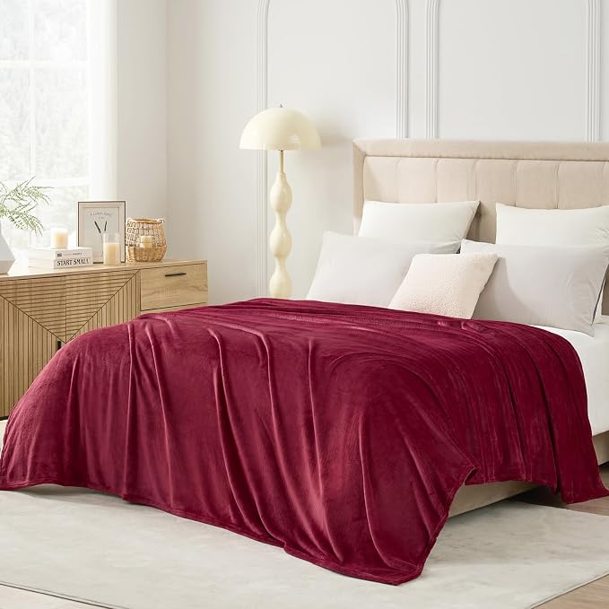 Hansleep Throw XL Burgundy Red Fleece Blanket, Soft Flannel Bed Blanket | Fuzzy Cozy Blanket 50x70 Inches, Multi-use for Bed, Sofa, Couch, Travel, Camping, All Season Warm Lightweight Cover