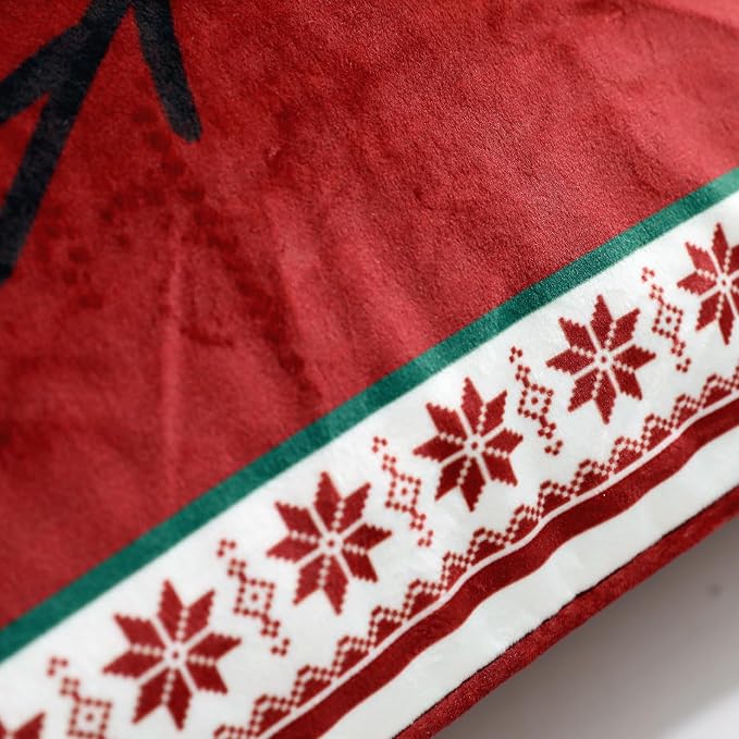 French Chrismas Velvet Throw Pillow Cover,Set of 2,18"x18"-Carol D | Vintage Square Pillow Cover,Concealed Zipper Design,Pinecones Pattern,Sofas,Bedroom,Living Room,Lounge Chairs,Decor