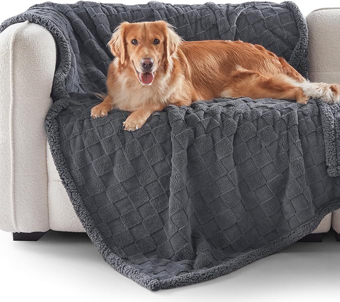 GASUR Waterproof Dog Blankets for Large Medium Dogs, Dog Blanket for Couch Bed, Fleece Pet Blanket for Furniture Sofa Protector, Soft Pet Throw Blankets for Crate Car Outdoor, Washable, 40"x50",Grey