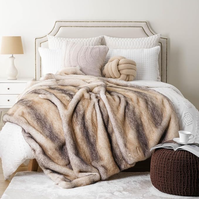 BATTILO Luxury Faux Fur Throw Blanket for Couch, 60"x80", Thick, Smoothly | Large Soft Warm Cozy Plush Furry Fuzzy Mink Fluffy Faux Fur Blanket for Bed, Sofa,Chair, Living Room, Home Decor