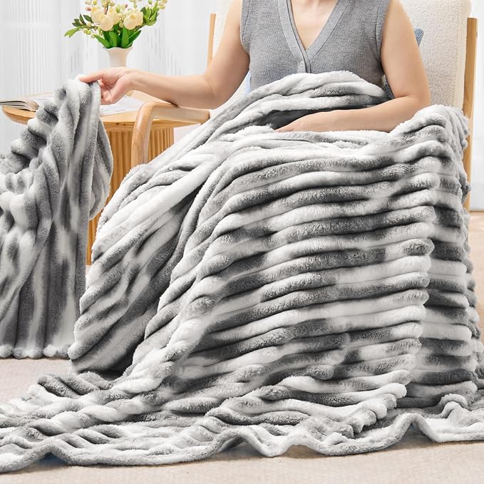 BEDELITE Ribbed Twin Blanket for Couch & Bed, Black&White, 60"x80" | Ultra-Soft Plush Fleece, Cozy, Warm Yet Lightweight, Ribbed Texture, Home Decor, Machine Washable, Giftable, All-Season Use