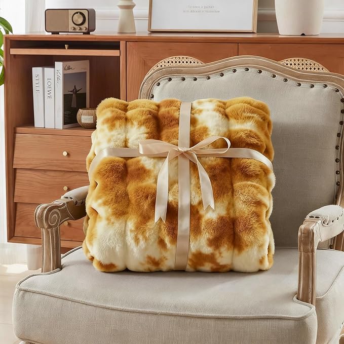 Faux Fur Twin Blanket for Couch, 1000 GSM Cozy Fuzzy Fluffy Soft Plush Thick Bubble Sherpa Blanket for Sofa Bedroom Living Room, Mothers Day Birthday Gifts for Women Home Decor