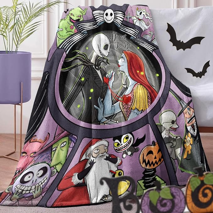 Pycat Gothic Skeleton Couple Throw Blanket 50x70in, Spooky Halloween Decor | Flannel Fleece Blanket, Soft Cozy Bedroom Living Room Sofa Bed Blanket for Adults Kids, Goth Romance Gift
