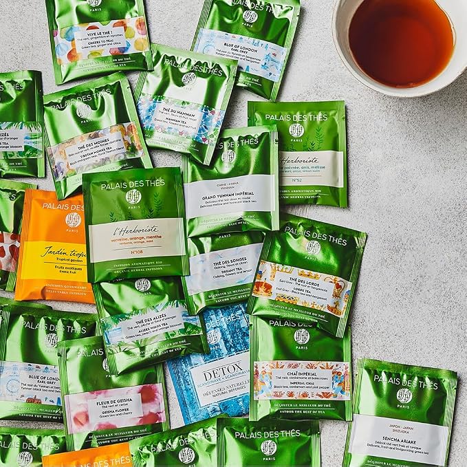 Palais des Thés - French Garden - Herbal Caffeine-Free Tea with Pear & Blackberry - Premium Tea Bags, Serves 15 Cups