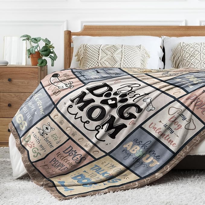 Dog Mom Gifts for Women– Best Mom Ever Blanket for Pet Lovers | Funny Canine-Inspired Throw for Women, Cozy Present for Dog Owners on Birthday, Christmas, or Mother’s Day 60" x 50"