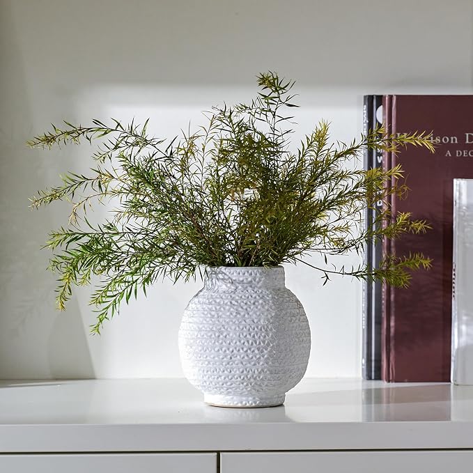 DN DECONATION Small Cute White Vase, Ceramic Flowers Vases for Home Decor | Modern Decorative Texture Vase, Flower Vase for Kitchen, Office, Living Room, Bookshelf, Farmhouse, Mantel, Table Centerpiece