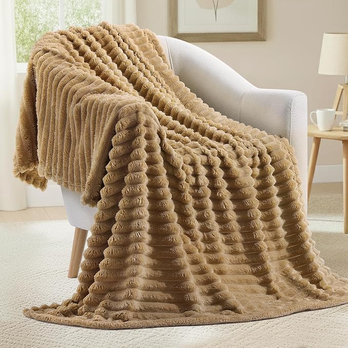 decorUhome Brown Fleece Throw Blanket 50x60 Inches | Soft Couch Cozy Fluffy Plush Flannel Striped Blanket for Sofa Bed, Lightweight Decorative Ribbed Fuzzy Blanket for Woman