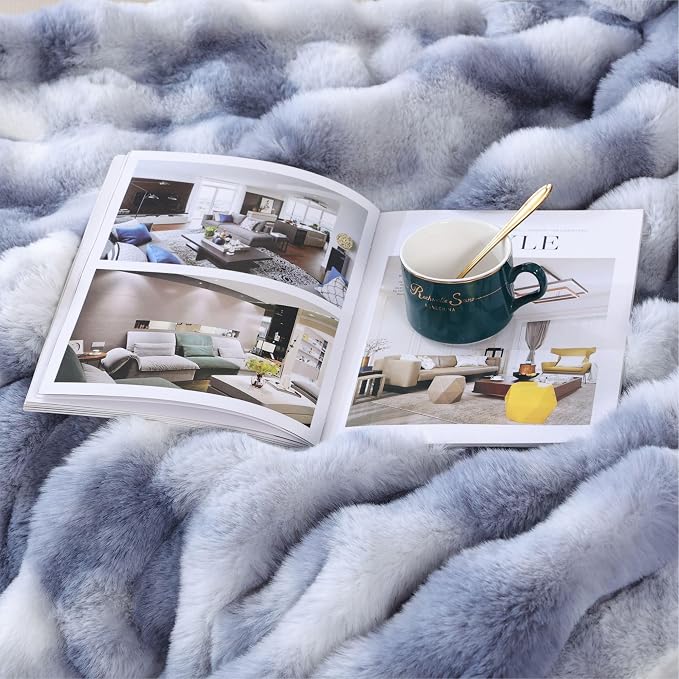 ORINOVA Tie-dye Blue Soft Comfy Throw Blanket for Couch Bedroom Faux Fur 50x60 Fluffy Blanket for Living Room Furry Bed Cozy Home Decor Gifts 860 GSM