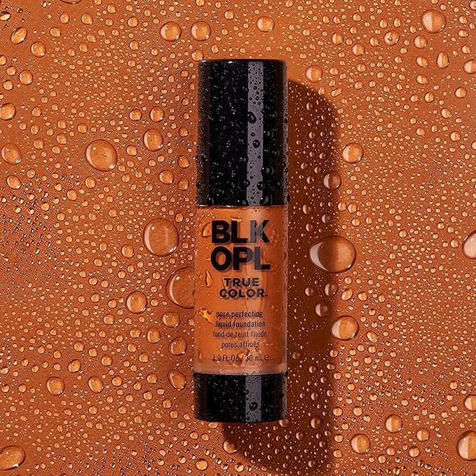 BLK/OPL TRUE COLOR Pore Perfecting Liquid Foundation, Au Chocolat — enriched with Vitamins C & E, paraben-free, fragrance-free, cruelty-free