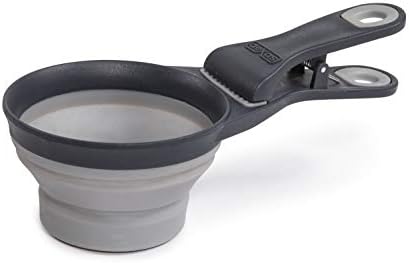 Dexas Popware for Pets Collapsible Klip Scoop, 3-in-1 Pet Food Scoop, Measuring Cup and Bag Clip, 1 Cup Capacity, Light Gray