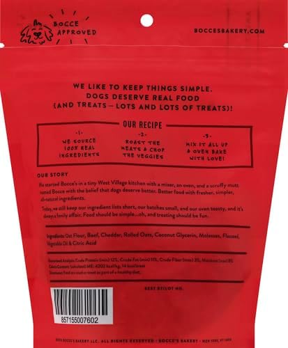 Bocce's Bakery Oven Baked Say Moo Treats for Dogs, Wheat-Free Everyday Dog Treats, Made with Real Ingredients, Baked in The USA, Natural Soft & Chewy Cookies, Beef & Cheddar Recipe 6 Ounce (Pack of 2)