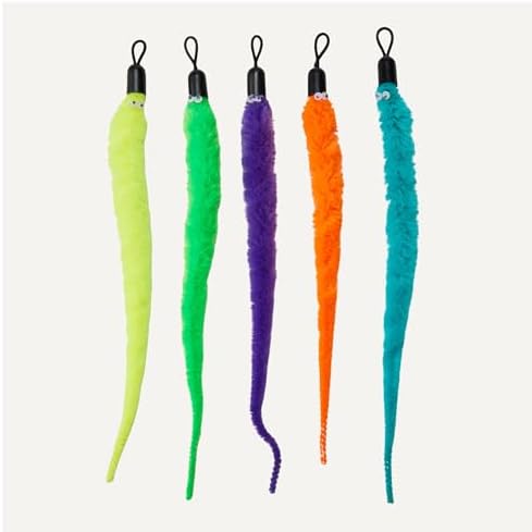Amazon Basics Cat Feather Toy Kit with 2 Telescoping Wands and 10 Feather Attachments, Natural Feathers, for Adult Cats and Kittens