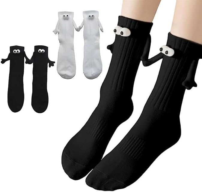 2 Pairs Magnetic Holding Hands Socks - Funny Gifts for Women & Men, Teens, Couples, Friends