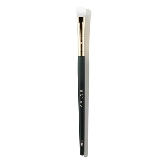 SOO ADOR okhee Base Eyeshadow Brush NUN01 – Professional Korean Eye Makeup Brush, Large Blending Brush for Smooth Base Application, Minimal Fallout