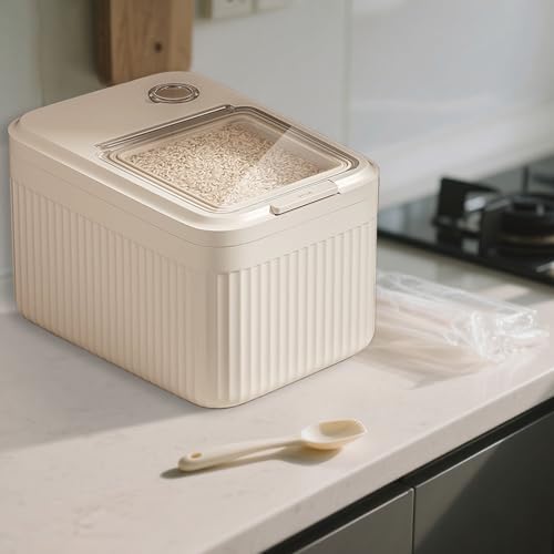 Pet Food Container Sealed Weatherproof Airtight Treat Dispenser