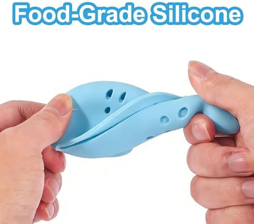Slow Feeding Dog Toy Whale Shape, Silicone Chew Toy for Puppies & Cats, Interactive Food Dispensing Puzzle Toy to Slow Down Eating, Prevent Bloat & Keep Pets Entertained
