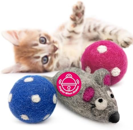 Love Ewe Wool Cat Toys 3 Pack, 5in Mouse w/Bell & 2in Ball