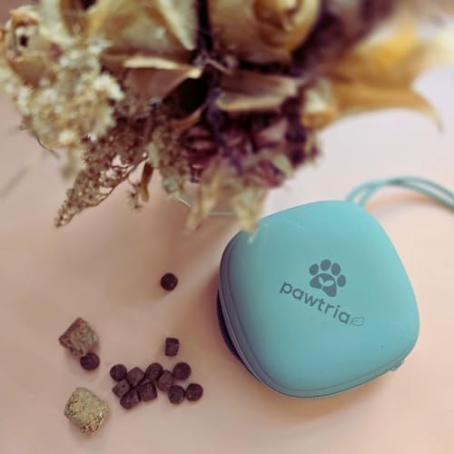Pawtria BPA Free Silicone Dog Treat Pouch, Matte Cream