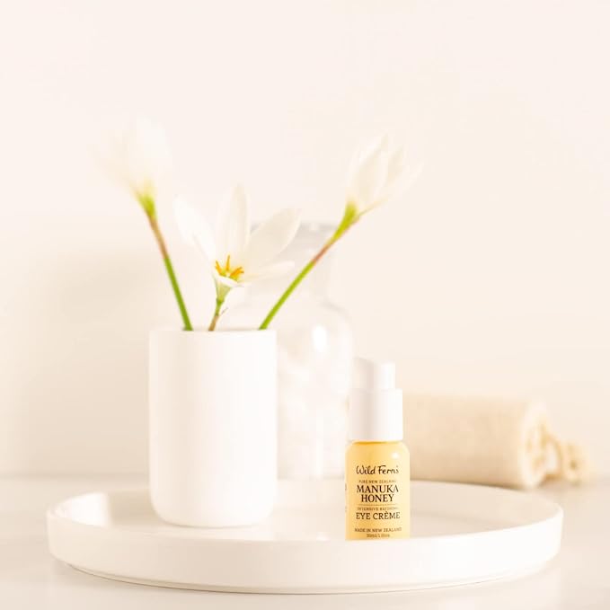 Wild Ferns Manuka Honey Intensive Refining Eye Crème, 92% Natural, 30 milliliters