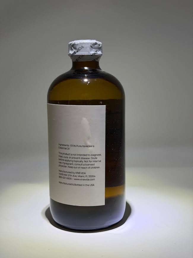VINEVIDA Ravensara Essential Oil 16 oz