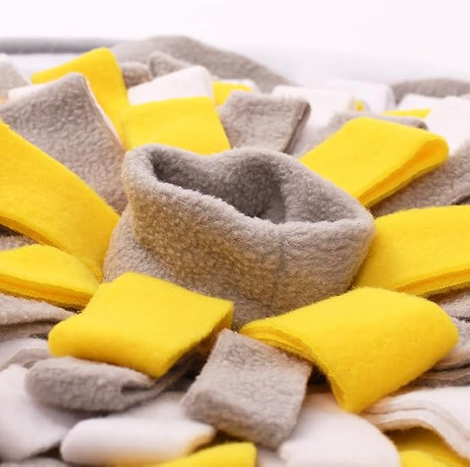 Vedem Small Animal Snuffle Mat Fleece Foraging Mats Interactive Feeding Toy Rabbit Guinea Pig Rat Hamster Anti Slip Treat Dispenser (Grey)
