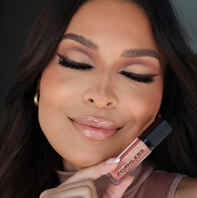 Formless Beauty by Jenny McCarthy – Majestic Peach Lip Gloss (Peach Gold Glitter) – Clean, Hydrating, Non-Toxic, Vegan Shine
