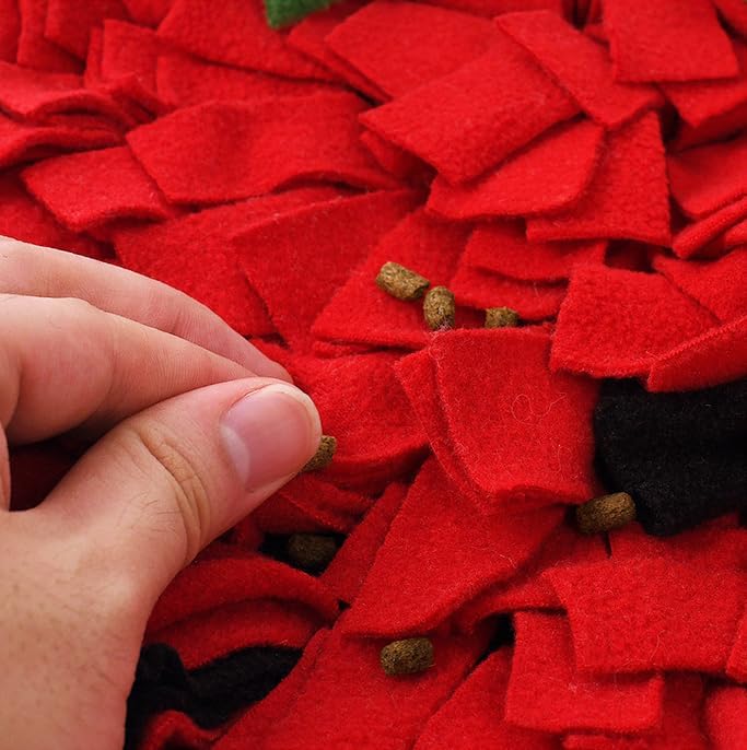 Vedem Small Animal Snuffle Mat Fleece Foraging Mats Interactive Feeding Toy Rabbit Guinea Pig Rat Hamster Anti Slip Treat Dispenser (Strawberry)