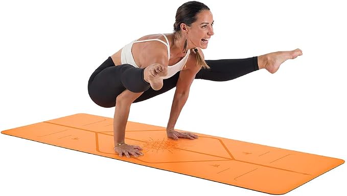 Liforme Travel Yoga mat – Patented Alignment System, Warrior-Like Grip, Non-Slip, Eco-Friendly, Ultra-Lightweight and Sweat Resistant, Made with Natural Rubber