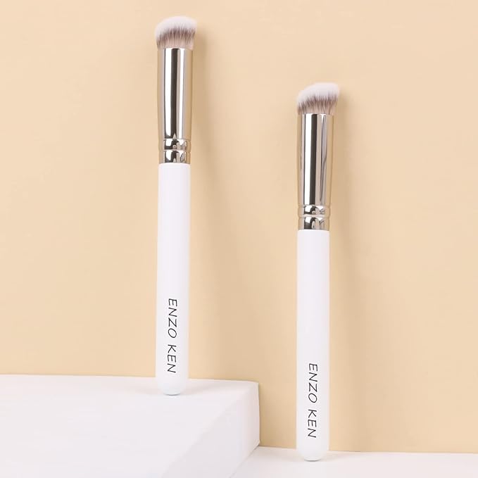 Angled Concealer Brush - Under Eye, Small Nose Contour, Makeup Brush (White, 270)