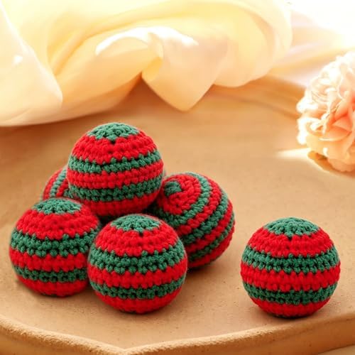 Christmas Cats Ball Toy with Bell Inside, 6Pcs Hand-Made Knitted Woolen Yarn Cat Toys Jingle Bell Balls, Indoor Kitten Interactive Toys for Hunting/Kicking/Chasing Woolen