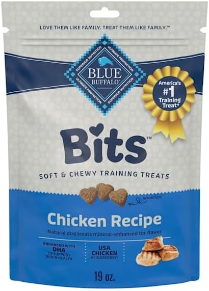 Blue Buffalo Bits Chicken Training Treats, 19 oz | Real Chicken First, DHA for Cognitive Development, No Chicken By-Product Meals, Free from Red Dye 40