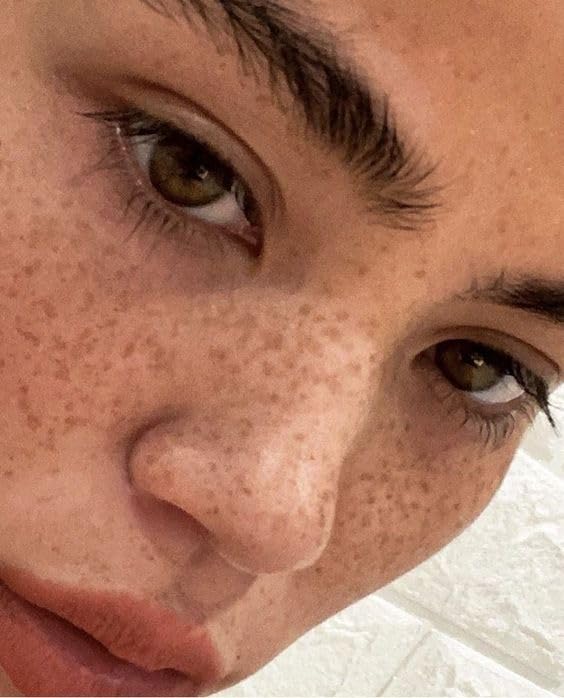 H Cone Paste Bottle - For Faux Freckles, Temporary Tattoos and body