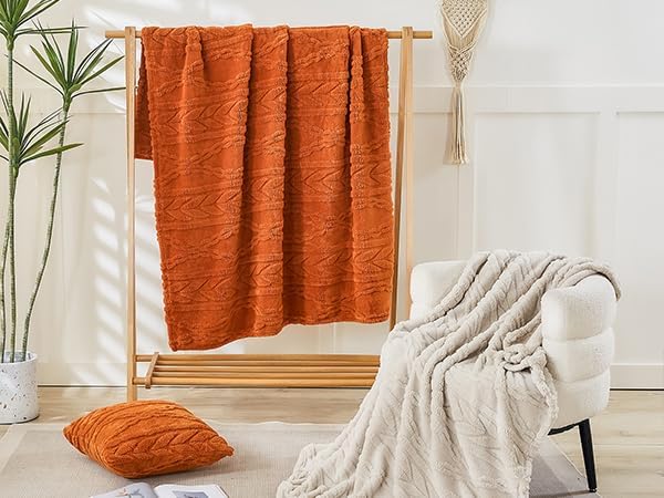 YUSOKI Sherpa Fleece Large Throw Blanket, Burnt Orange, 50"x65" | 3D Stylish Design,320GSM, Non-Shedding, Lightweight for All Season Use, stays fluffy after repeated washes, Perfect Gifts