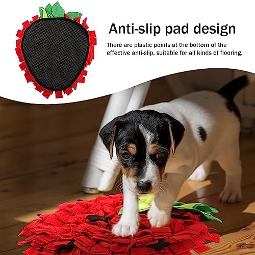 NINEFOX Snuffle Mat for Dogs, Pet Feeding Mats Puppy Sniffing Pad, Strawberry Shaped Snuffle Mat, Cat Doggies Interactive Toys for Multiple Breeds Training and Stress Release (Strawberry)