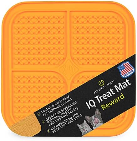 Hyper Pet IQ Treat Lick Mat for Dogs & Cats, Slow Feeder Enrichment Toys