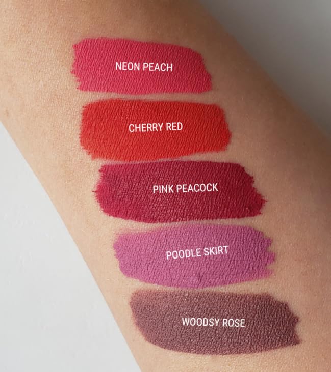 Aromi Matte Liquid Lipstick | Long-lasting, Bright Peachy Coral Lip Color, Vegan, Cruelty-free, Gluten Free Waterproof (Neon Peach)