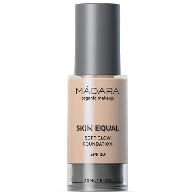MADARA Liquid Foundation Face Makeup – Skin Equal Soft Glow Mineral Foundation SPF15 PORCELAIN IVORY 10-30 ml, Hyaluronic Acid, Buildable Medium Coverage, Dewy Finish, Vegan, COSMOS natural certified