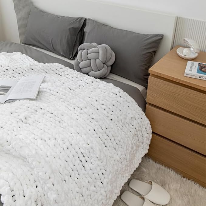 Soft Chunky Knit Throw Blanket for Couch, Cozy Warm Knitted Blankets | Hand Knit with Jumbo Chenille, Lightweight Warm Fluffy Decor for Women, Mom, Her & Girls, Sofa, Chair, Bed, 40"×60" (White)